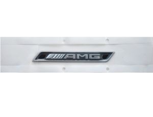 NEU OE AMG LOGO EMBLEM ABZEICHEN AUF KOTFLÜGEL MERCEDES ML GLE W166 W205 GLE A2928173500 - image 2