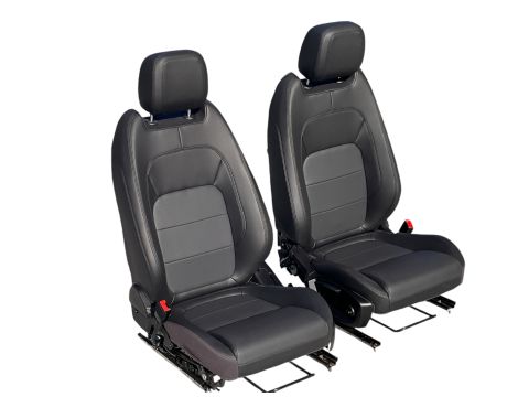 2X NEUE OE SITZE VORDERSITZE BELÜFTET SCHWARZ LEDER JAGUAR I-PACE X590 J9D3-14B719